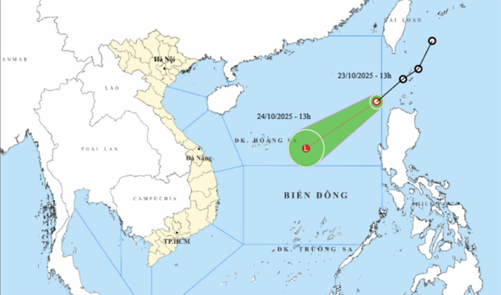 Dự Báo Thời Tiết Hôm Nay: Áp thấp nhiệt đới suy yếu, miền Trung đối mặt đợt mưa lũ diện rộng ap thap nhiet doi tren bien dong 16212422 1024x603 - Dự Báo Thời Tiết Hôm Nay: Áp thấp nhiệt đới suy yếu, miền Trung đối mặt đợt mưa lũ diện rộng