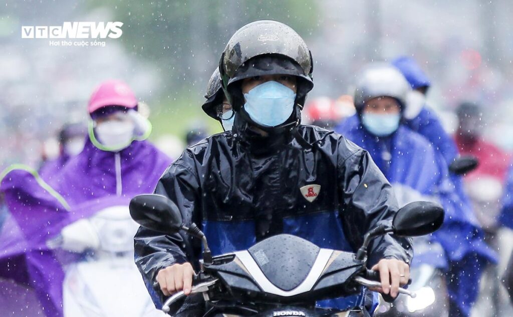 du bao thoi tiet ngay 18 9 21540402 1024x633 - Thời Tiết Hà Nội 18/9: Nắng gián đoạn, chiều tối có mưa dông